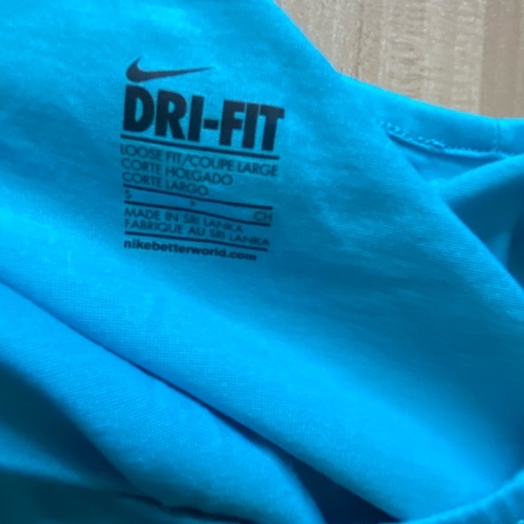 Nike Dri-Fit Tank Top Womens Sz S Loose  Logo Blue  Racerback Active Muscle - Picture 5 of 5